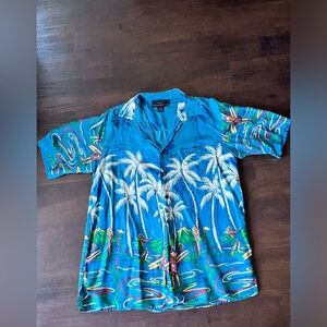 Silk Traders Hawaii Shirt Men size Medium 100% Silk